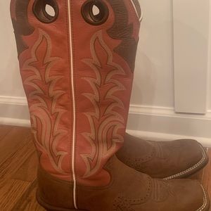 Tony Lama 8.5D square toe buckaroo